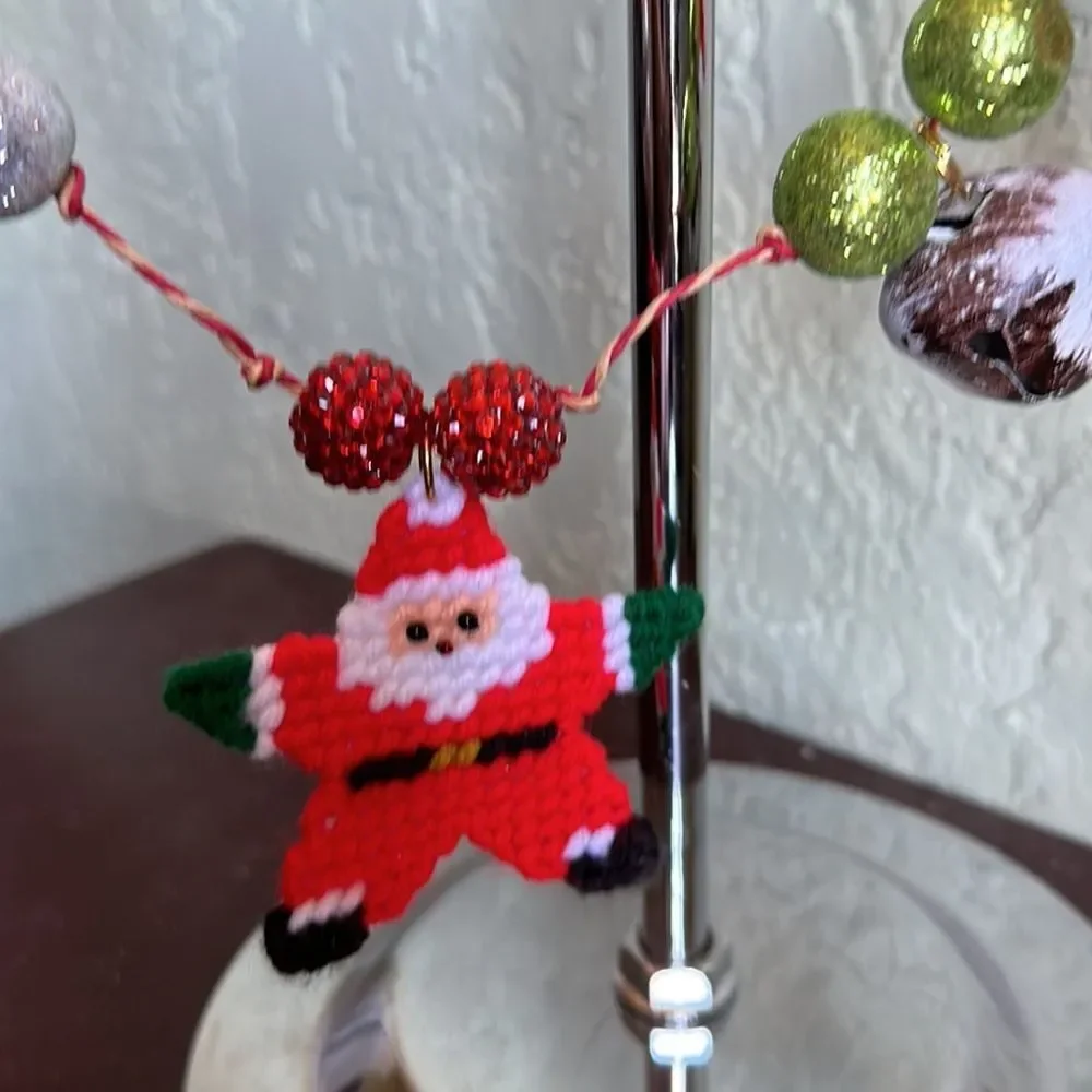 Handmade Christmas Garland Plastic Canvas Embellishments Holiday Decor